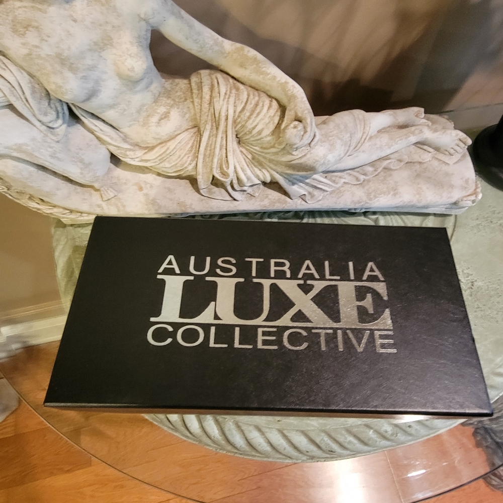 Australia Luxe Collective Slides Muchas 0208 - Picture 6 of 12